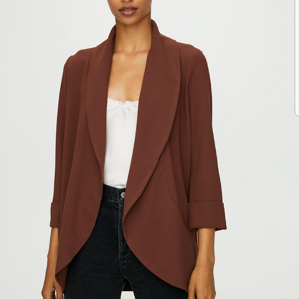 Aritzia Wilfred
CHEVALIER JACKET